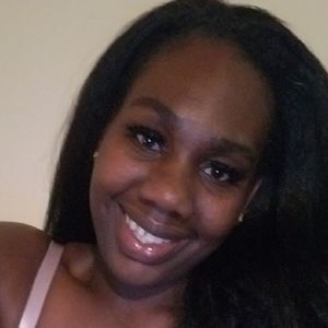 Meet your Posher, Nina